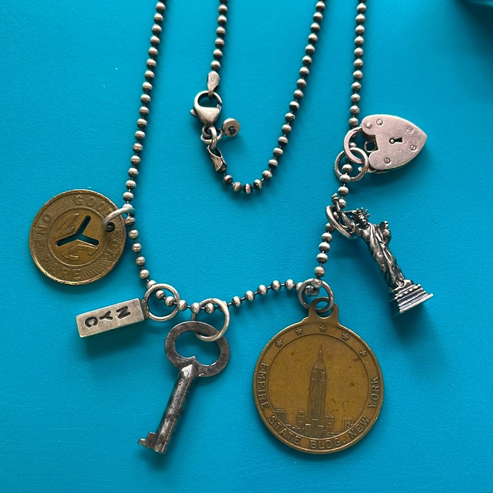 *Price Firm* Sterling Silver Necklace w/ 6 New York Themed Charms -36” -Unique!